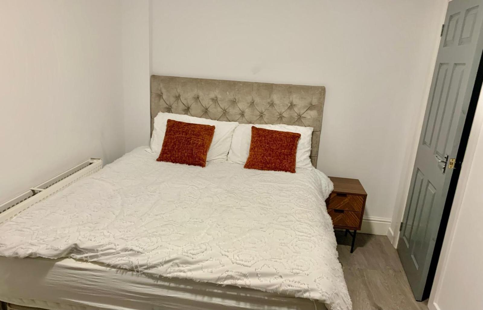 M4M Rooms- Ng8 5Np Room 1 Nottingham Eksteriør billede